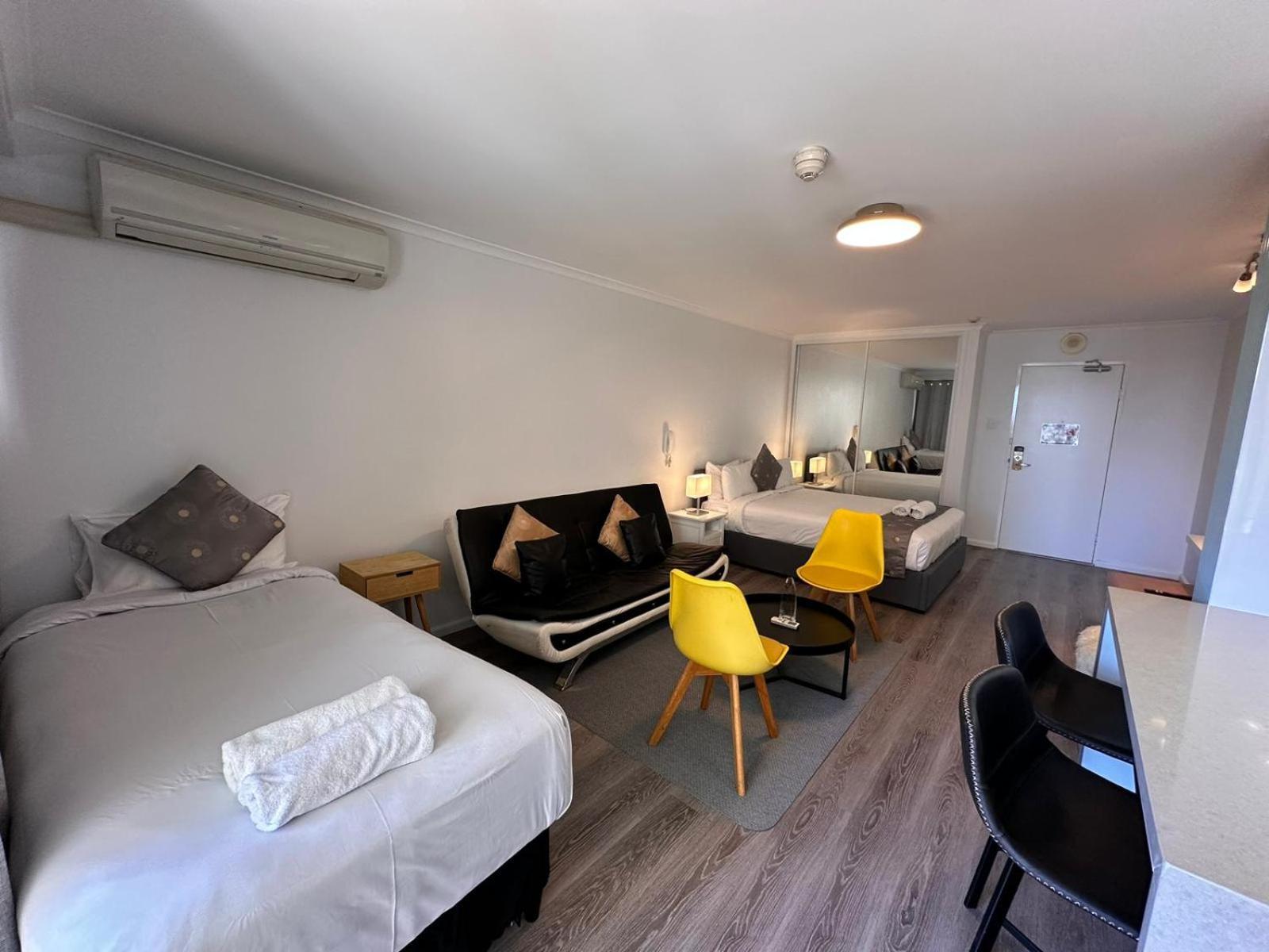 Sydney Hyde Park Private Apartments By Paxsafe Exterior photo